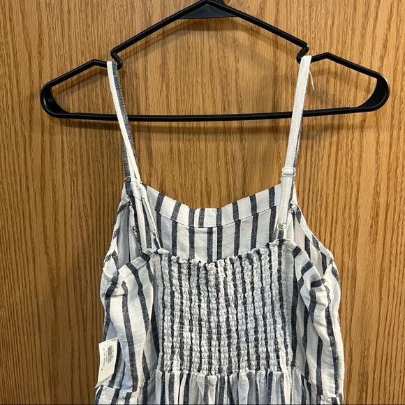 NWT Old Navy Sleeveless Striped Romper Size Small Linen Blend w/ Pockets - Picture 5 of 10